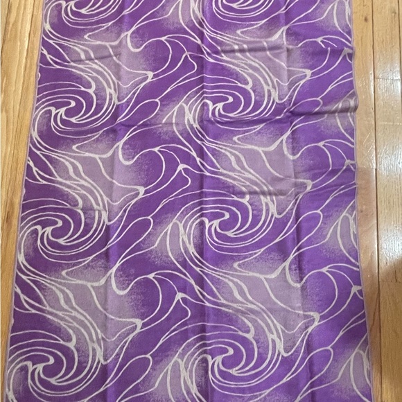 100 percent Cashmere pre loved gorgeous skarf- luxury style - Picture 3 of 15